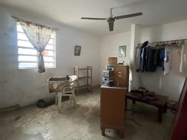 Renta de casa para negocio sobre avenida y en esquina
