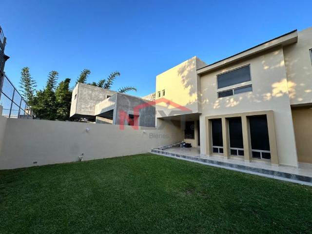 RENTA DE CASA, RESIDENCIAL QUITA REAL