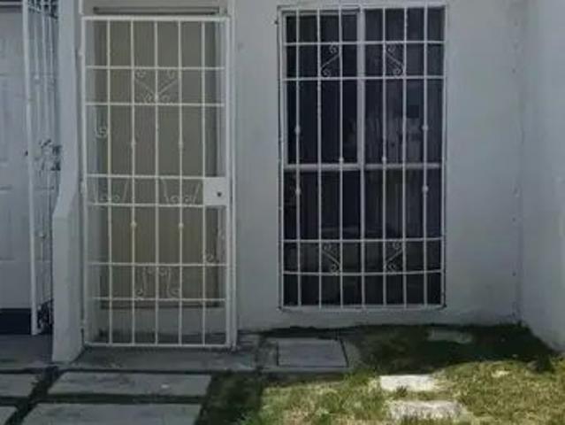 Renta de Casa Semi Amueblada en Santa Clara por Boulevard Carmelitas