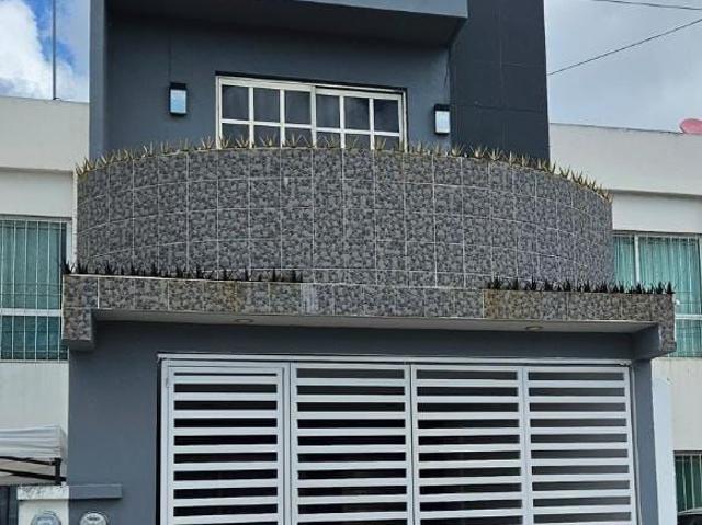 RENTA DE CASA SM 215 GRAN ALEJANDRIA $12,000 SIN MUEBLES