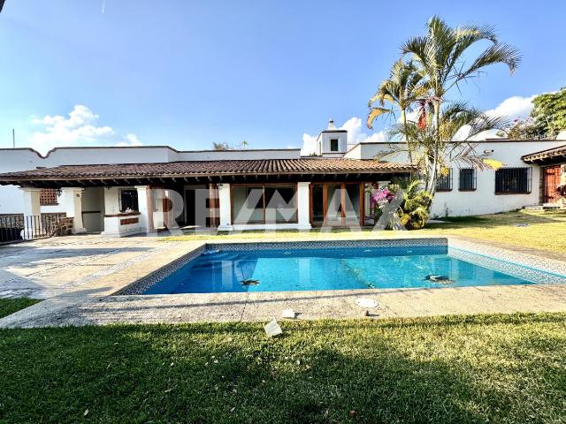 Renta de casa sola en Vista Hermosa, Cuernavaca, Morelos. Clave 6050