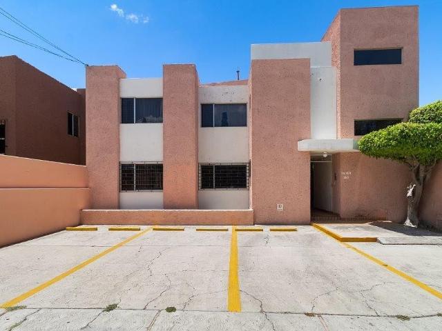 DEPARTAMENTO EN RENTA CERCA DE LOS ARCOS, QRO