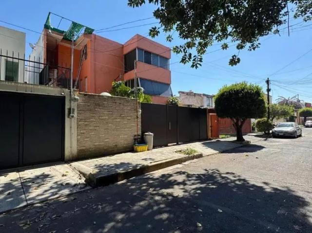 RENTA DE CUARTO PARA ESTUDIANTE O PROFECIONISTA
