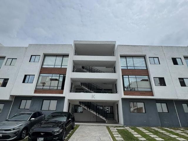 RENTA DE DEPARTAMENTO CON ROOF EN CORREGIDORA