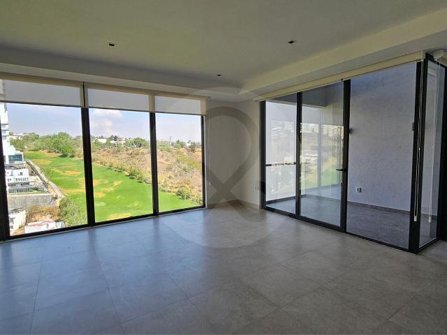 Renta de departamento de 3 recamaras y terraza en The Oaks Bosque Real