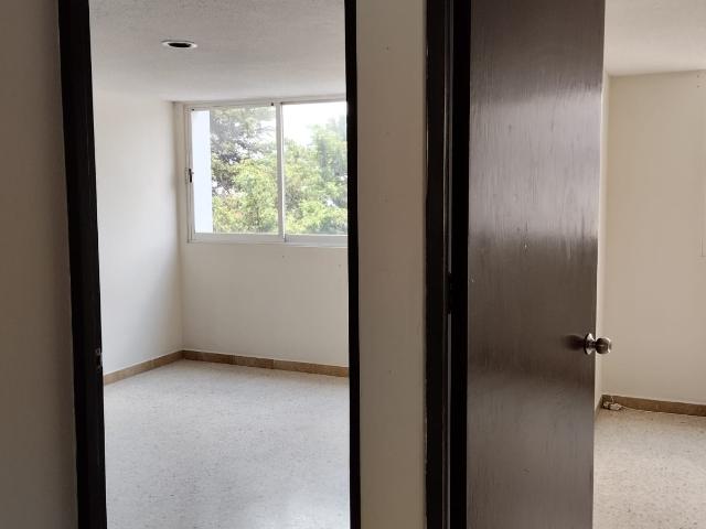 Renta de Departamento, en Toluca, a media cuadra de Avenida Morelos