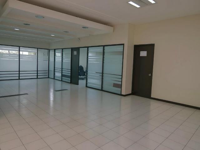 Renta de edificio de oficinas en Anahuac, Miguel Hidalgo