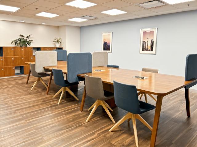 Renta de espacio de coworking en Regus Masaryk 111