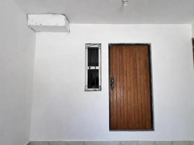 RENTA DE ESTUDIO AMUEBLADO, VILLA VERDE