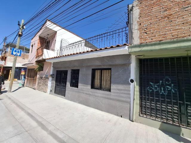 RENTA DE HABITACIONES PARA ESTUDIANTES SOBRE CONGRESO DE CHILPANCINGO LEON GTO A SOLO MINUTOS CAMINANDO DE LA UNITEC