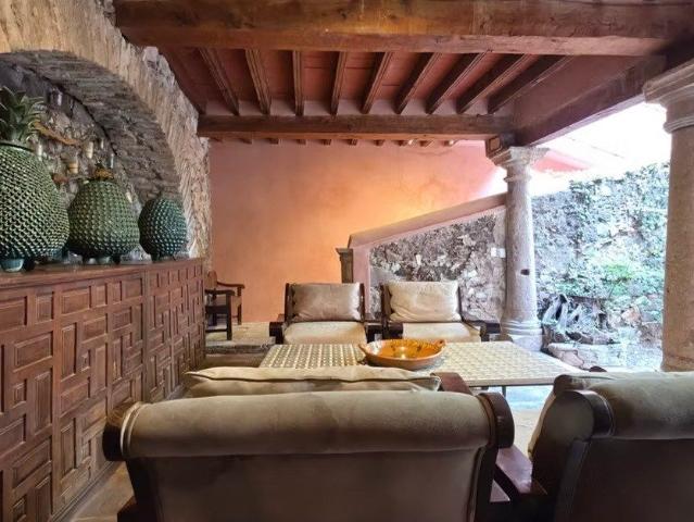 Renta de Hacienda, Once Arcos, Marfil, Guanajuato, México