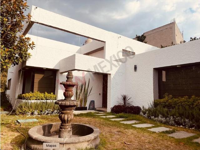 RENTA DE HERMOSA CASA AMPLIA CON JARDIN EN CARRETERA LIBRE A CUERNAVACA, EN EL PUEBLO DE SAN ANDRÉS TOTOLTEPEC VIVE EN UN LUGAR MUY TRANQUILO Y CONFORTABLE CON TODOS LOS SERVICIOS