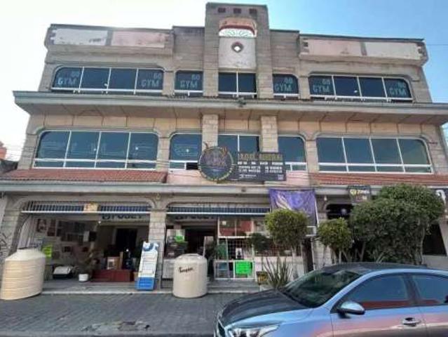 Renta de local comercial con excelente ubicacion