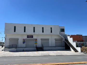 RENTA de local comercial con excelente ubicación en Blvd del valle en Ramos Arizpe