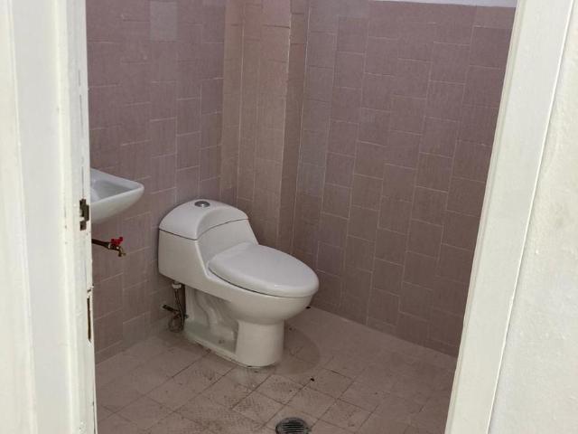 Renta de local comercial, Av. 10 de abril, Col. Granjas, Cuernavaca?Clave 5081