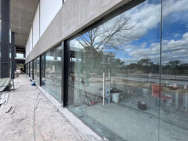 Renta de Local comercial de 70 m2 en Temoz?n Norte