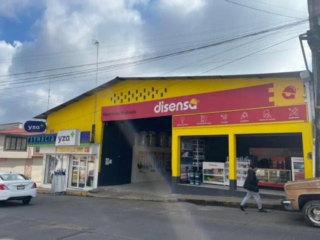 Renta de Local Comercial en Altotonga Centro sobre Avenida Principal