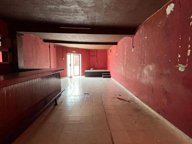 Renta de local Comercial en esquina en el Centro