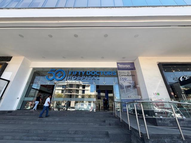 Renta de Local comercial en Jardines de San Manuel, Puebla