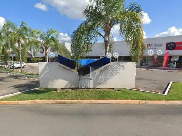 Renta de Local comercial en Placita en Montebello Planta Baja