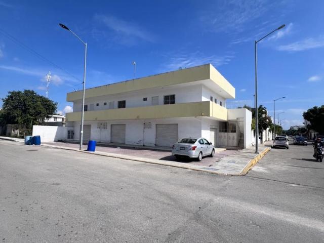 Renta de Local Comercial o Bodega en Playa del Carmen