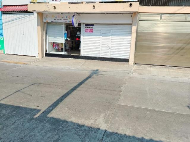 Renta de Local Comercial peque?o cerca de plaza Comercial Multiplaza en Tuxtepec Oaxaca