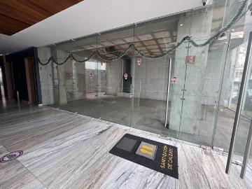 Renta de local de 88m2 en ?lvaro Obregon, en edificio nuevo de oficinas