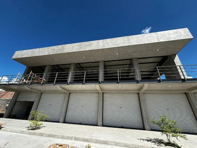 RENTA DE LOCALES COMERCIALES