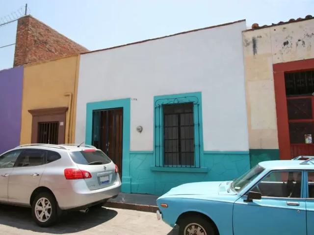 RENTA de Majestuosa Casona en una de las principales avenidas del Centro Histórico de Querétaro