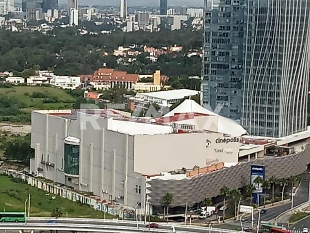 Renta de Oficina en Torre Panorama Piso 18
