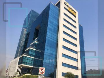 RENTA DE OFICINA EN ZONA VALLE ORIENTE