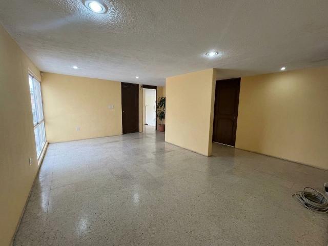 RENTA de OFICINA, TOLLOCAN, TOLUCA
