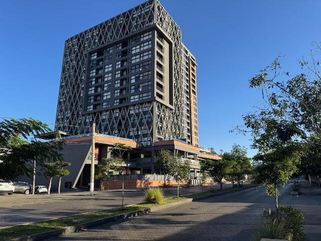 Renta Departamento 2 Recámaras, 2 baños en Torre Alcalde con Alberca