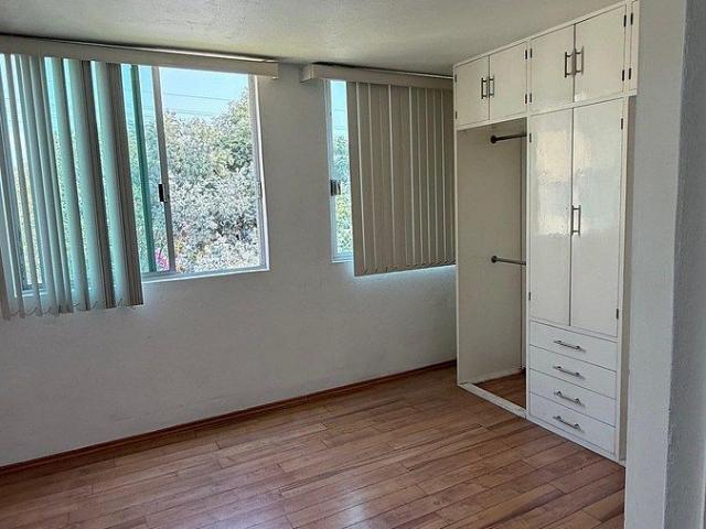 Renta Departamento 2 recámaras en Atizapán