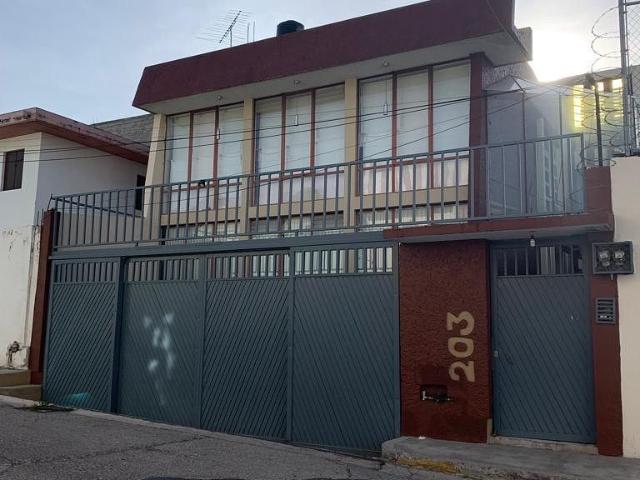 Renta Departamento Céntrico en la Colonia Morelos