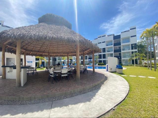Renta departamento amueblado con roof garden en ceibas