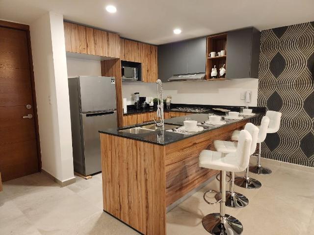 Renta departamento en Av Patria, a 3 cuadras de Av. Vallarta Amueblado