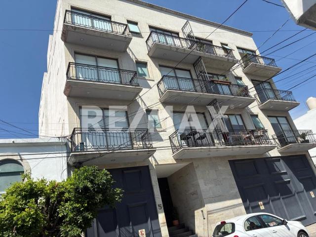 Renta departamento amueblado en Col. Lomas Manuel Ávila Camacho, Naucalpan