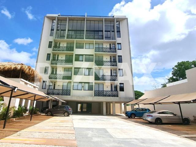 Renta departamento amueblado en torre de lujo Lirio Blanco, Montes de Ame Mérida