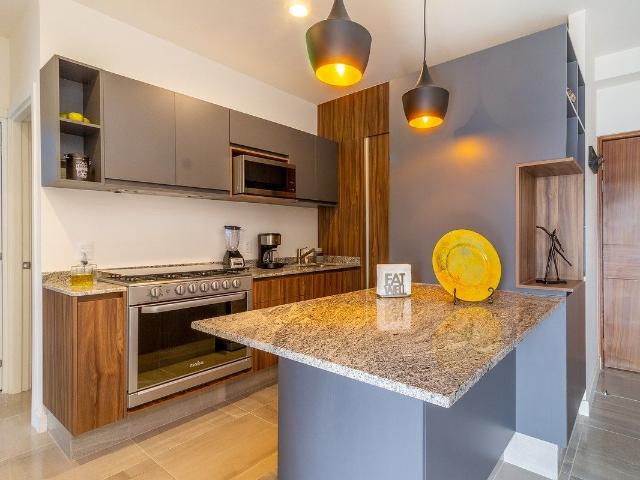 RENTA DEPARTAMENTO AMUEBLADO TORRE LIVA en Solares Residencial