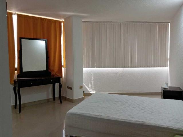 RENTA Departamento Amueblado 202 Torre AGRISA Vsa