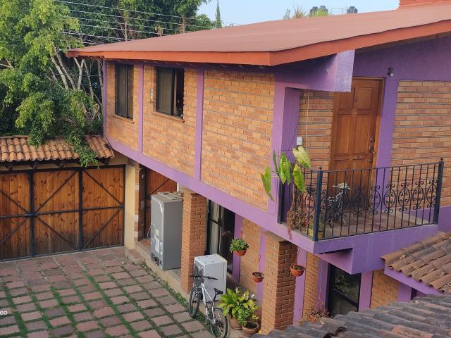 Renta departamento dos recamaras semi amueblado