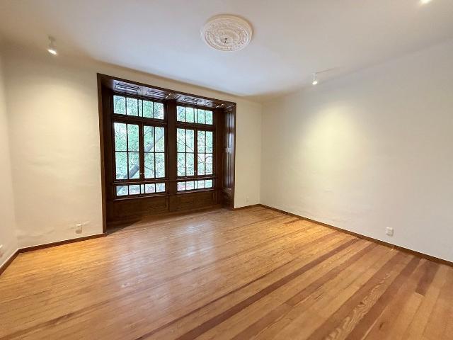 RENTA DEPARTAMENTO EN EDIFICIO CONDESA 140m2 DPTO EXTERIOR