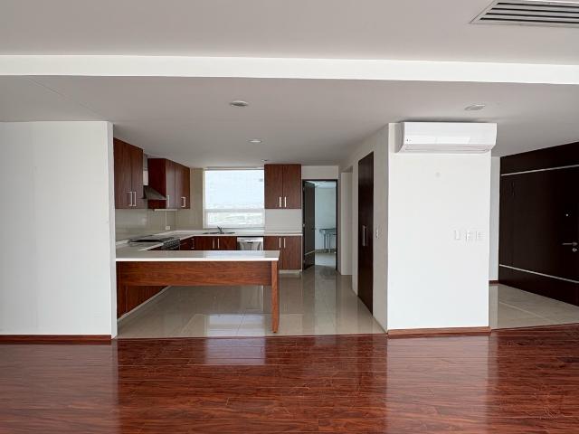 RENTA DEPARTAMENTO EN TORRE CAMPESTRE SANTA MARIA 03VD