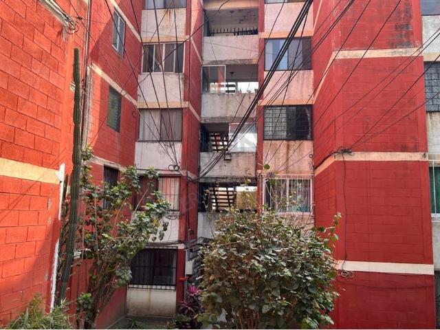 Renta departamento funcional y bien ubicado en U.H. Jardines de Palmira en Cuernavaca