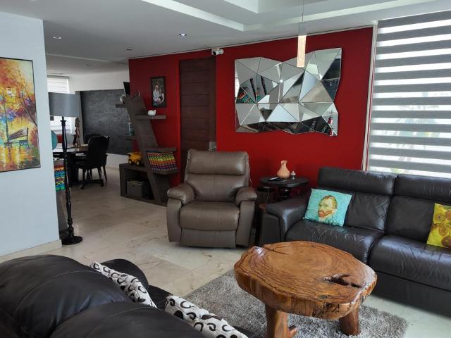 Renta departamento Pent house en 3er piso