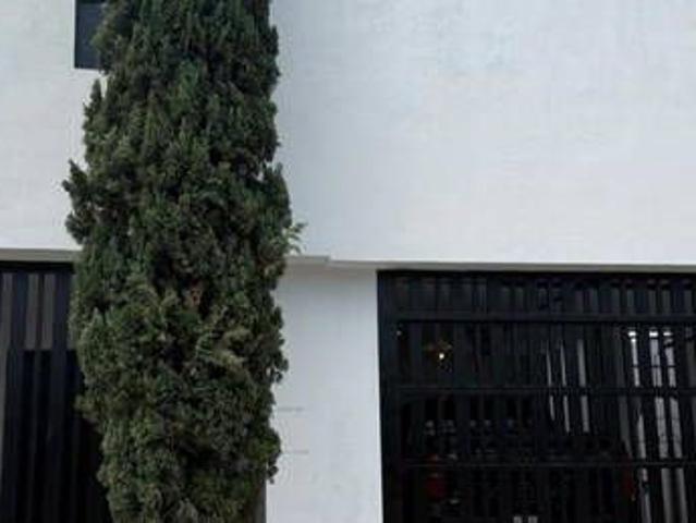 ¡RENTA DISPONIBLE! Casa amplia en Fracc. Azteca, Guadalupe
