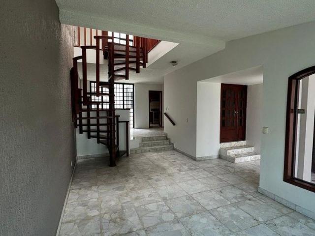 RENTA EN CHAPALITA LAS FUENTES MÁS QUE UNA CASA EL HOGAR QUE TU FAMILIA BUSCA