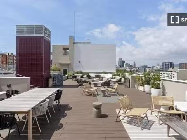 Bonito Estudio en alquiler en Diagonal Mar, Barcelona