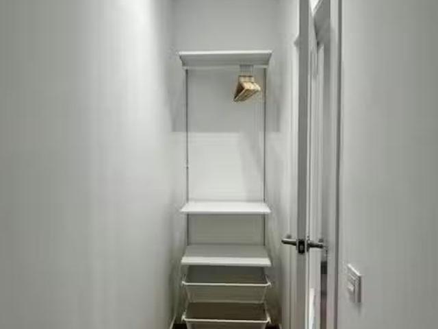 ¡Renta! Habitación en Avinguda de Pérez Galdós, Extramurs
